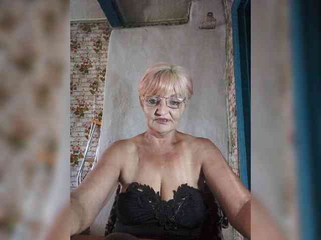NikaGold45 webcam