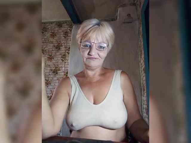 NikaGold45 webcam