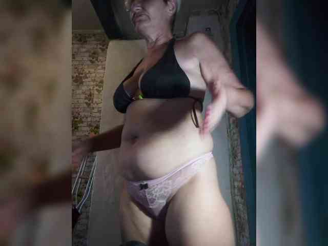 NikaGold45 webcam