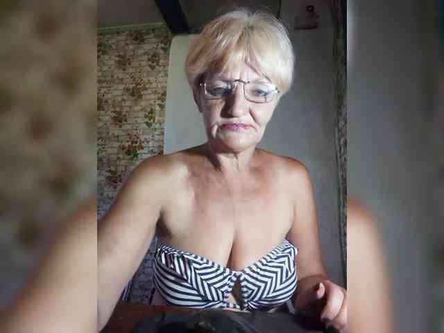 NikaGold45 webcam