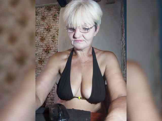 NikaGold45 webcam
