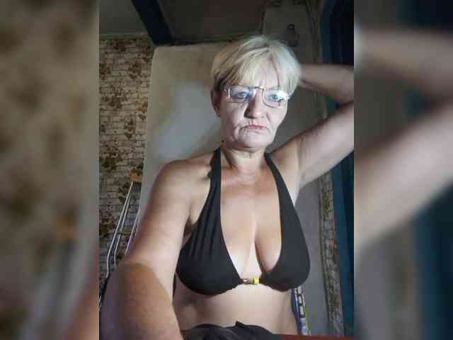 NikaGold45 webcam