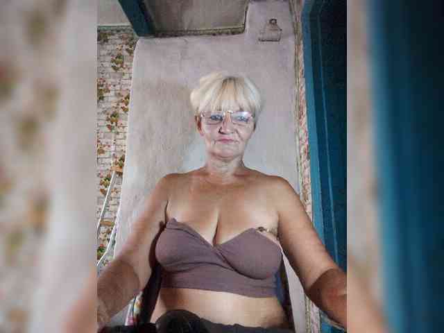 NikaGold45 webcam