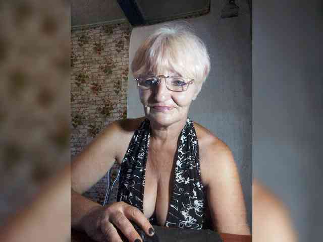 NikaGold45 webcam