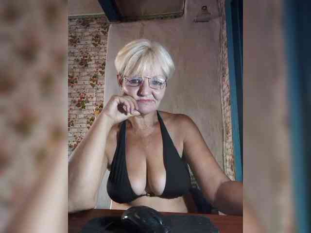 NikaGold45 webcam
