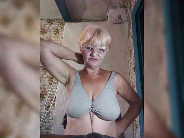 NikaGold45 webcam