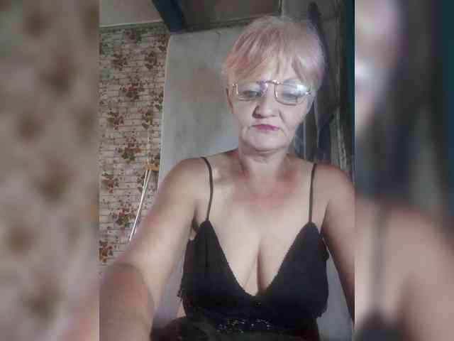 NikaGold45 Live Webcam on BongaCams