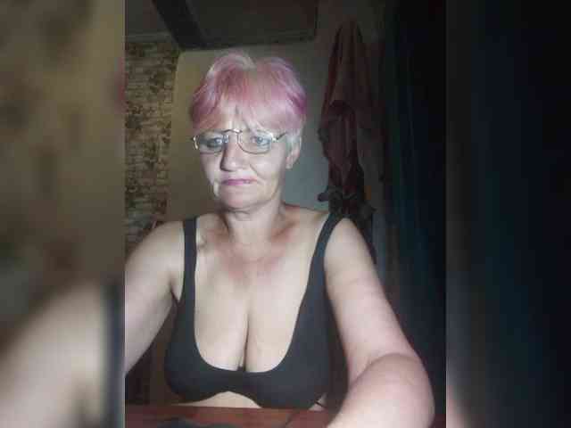 NikaGold45 webcam