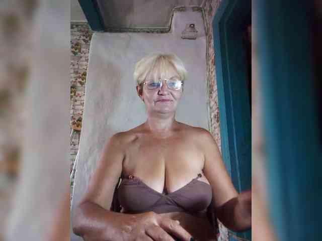 NikaGold45 webcam