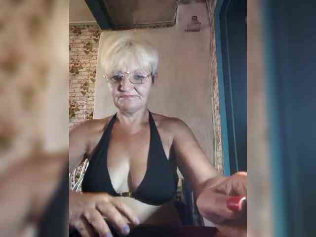 NikaGold45 webcam
