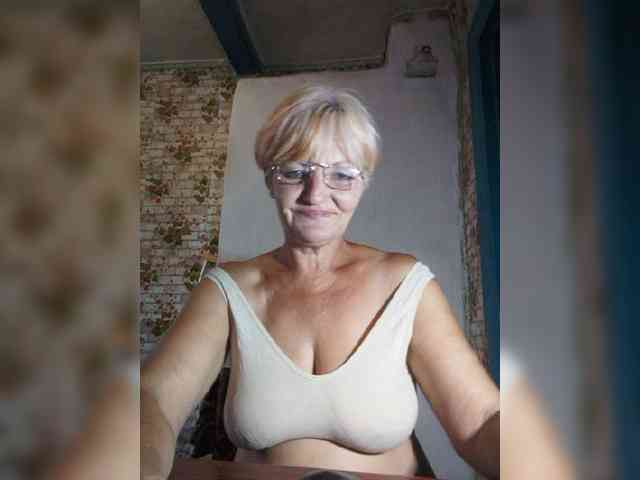 NikaGold45 webcam