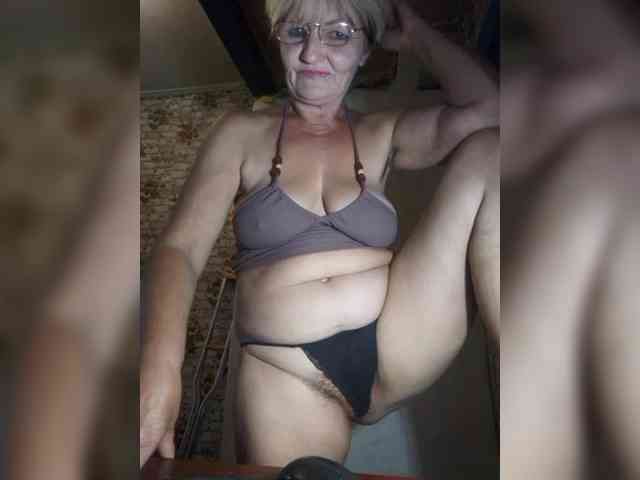 NikaGold45 webcam