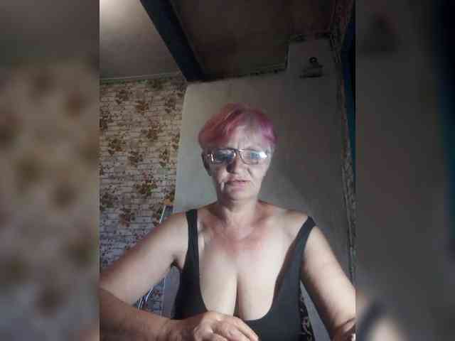 NikaGold45 webcam