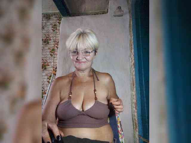 NikaGold45 webcam
