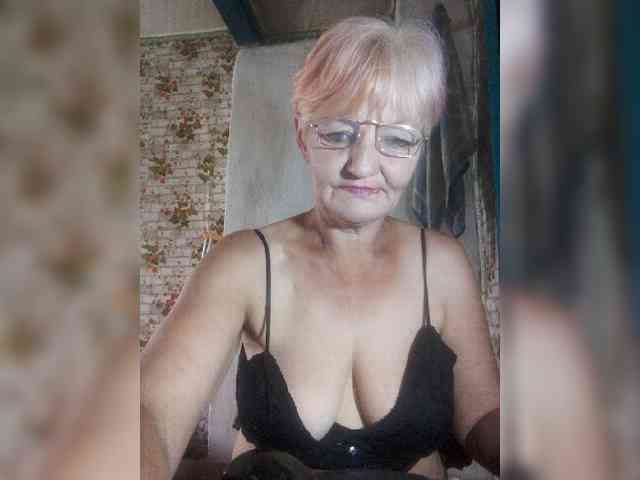 NikaGold45 webcam