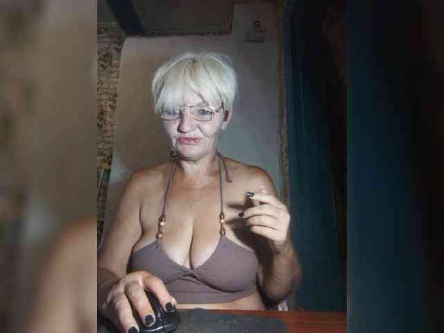 NikaGold45 webcam