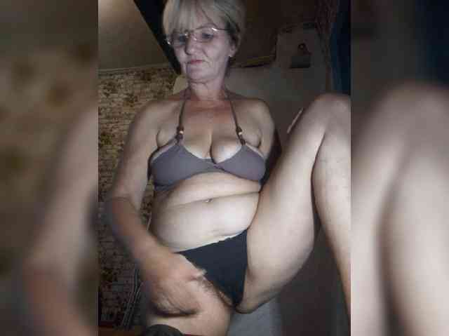 NikaGold45 webcam