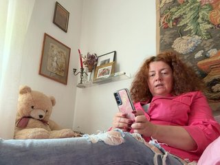 LadyReda Porn Show