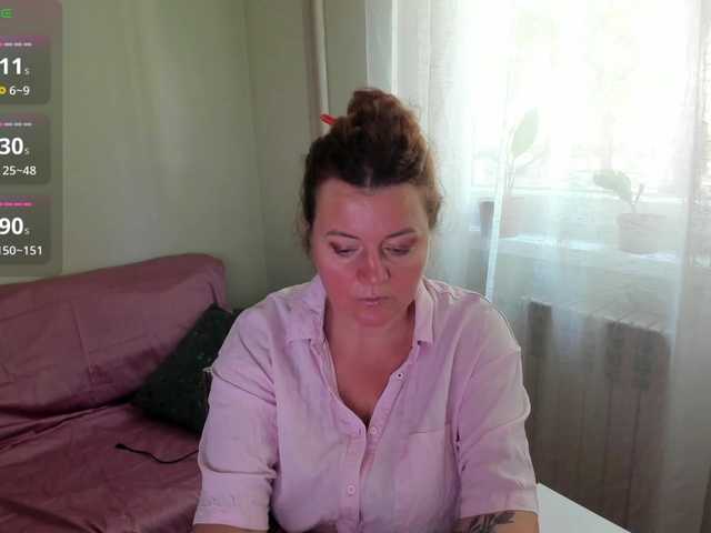 LadyReda live cam on BongaCams