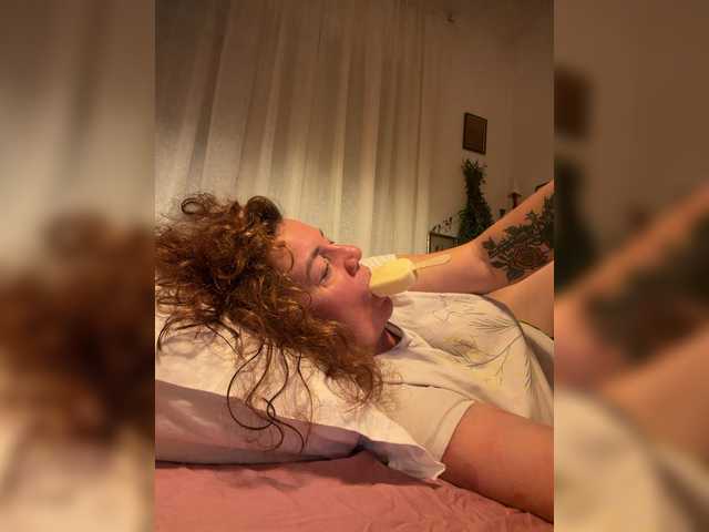 MPlay live webcam show