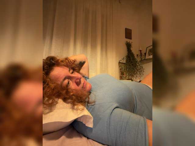 LadyReda live cam on BongaCams