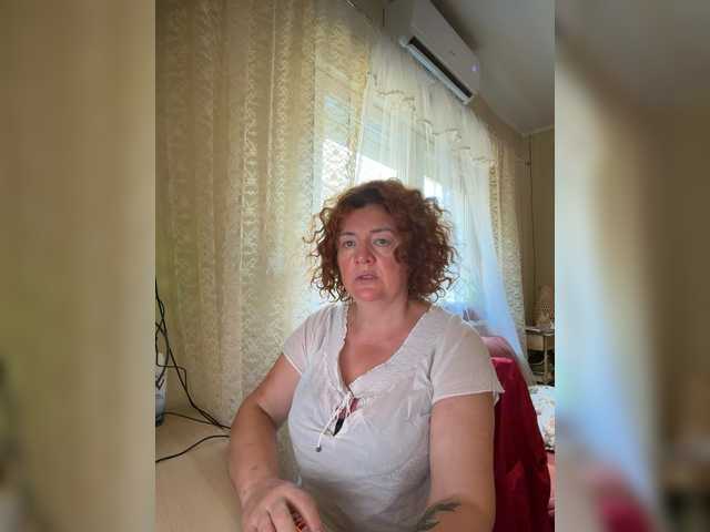 LadyReda live cam on BongaCams