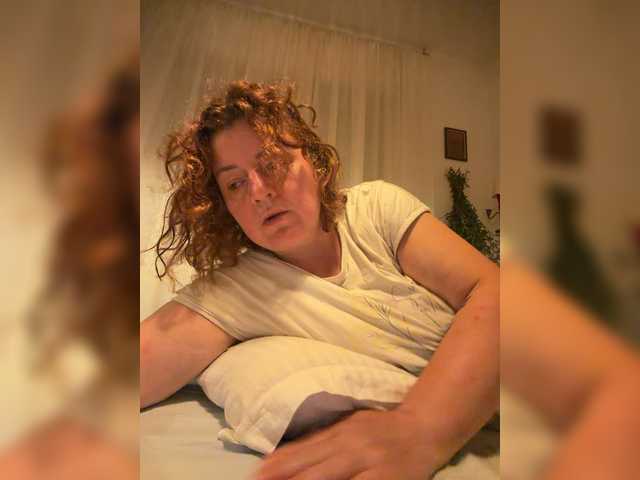 LadyReda live cam on BongaCams