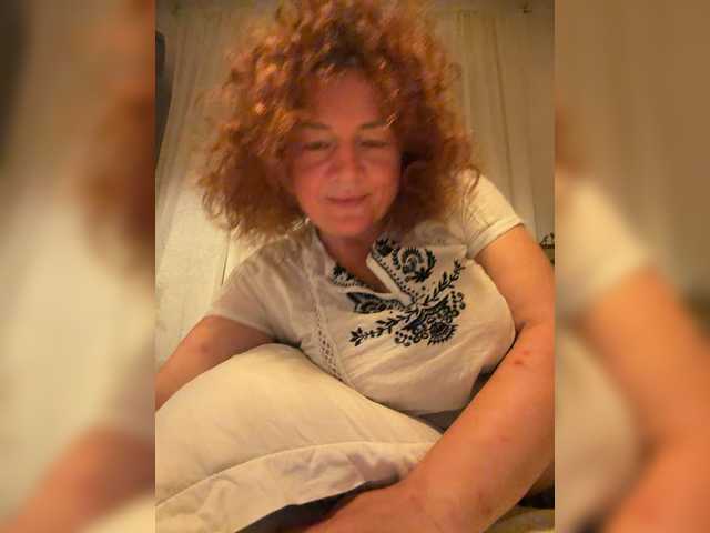 LadyReda live cam on BongaCams