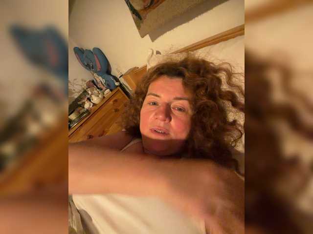 LadyReda live cam on BongaCams