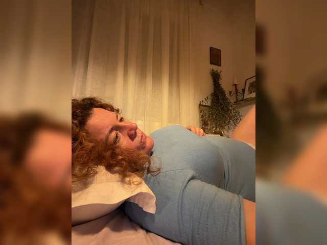 LadyReda live cam on BongaCams