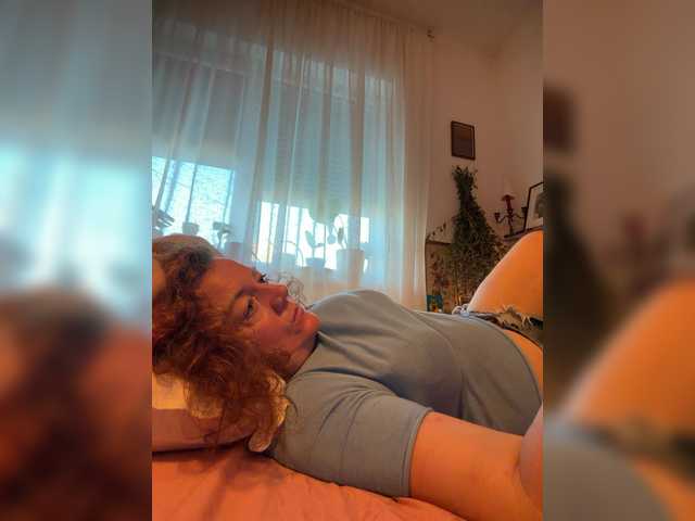 MPlay live webcam show