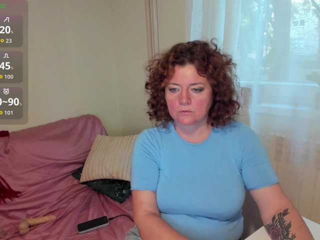 LadyReda live cam on BongaCams