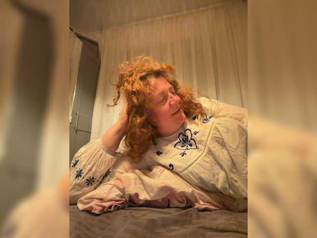 LadyReda live cam on BongaCams