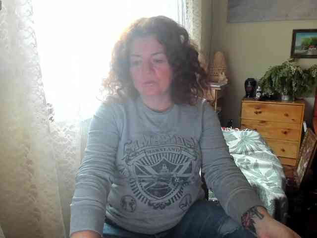 LadyReda webcam