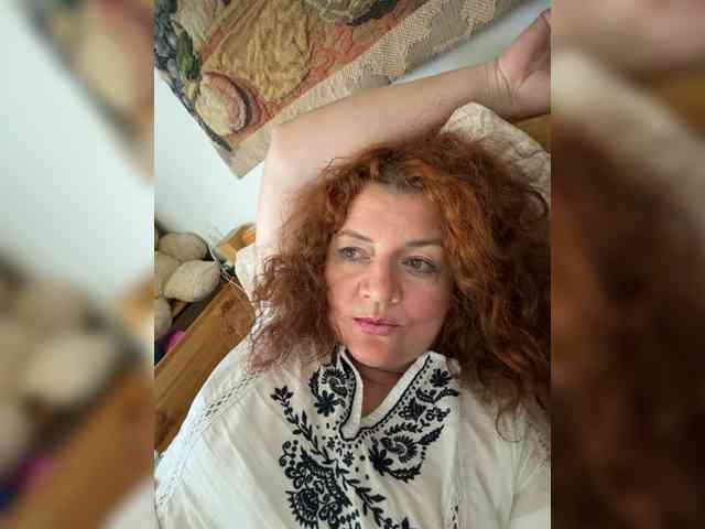LadyReda webcam