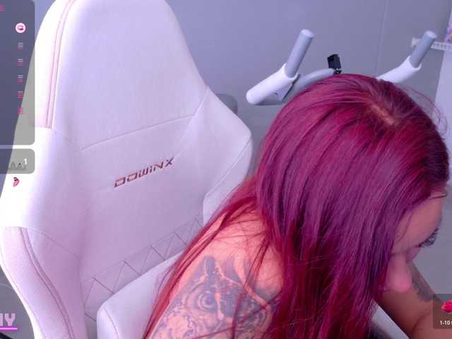 SAMYTATTU21 live cam on BongaCams