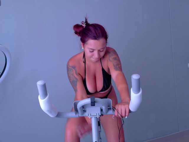 SAMYTATTU21 live cam on BongaCams