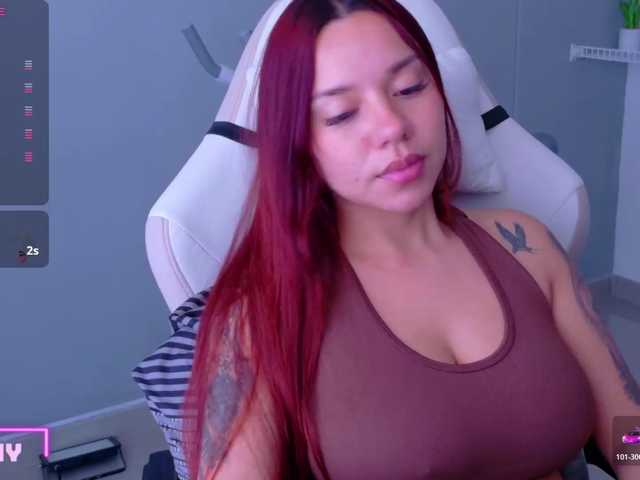 SAMYTATTU21 live cam on BongaCams
