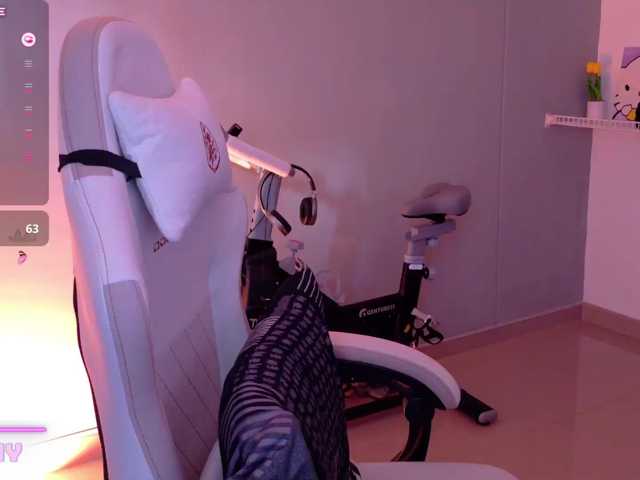 SAMYTATTU21 live cam on BongaCams