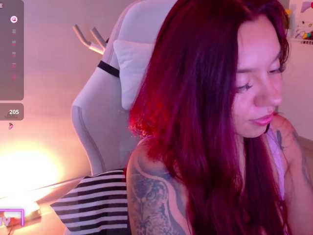 SAMYTATTU21 live cam on BongaCams