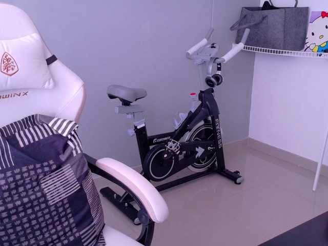 SAMYTATTU21 live cam preview