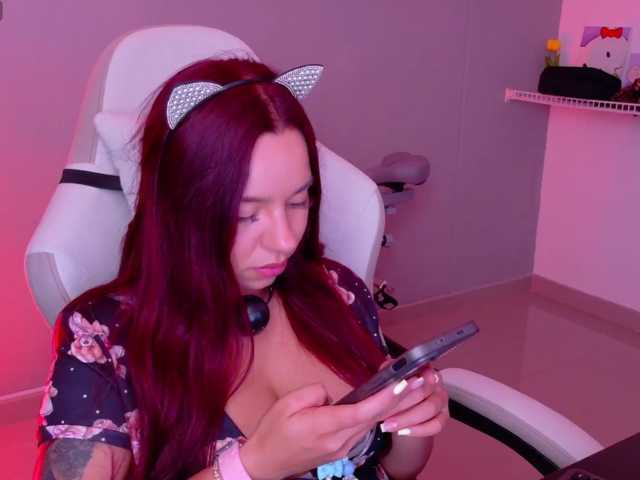 SAMYTATTU21 live cam on BongaCams