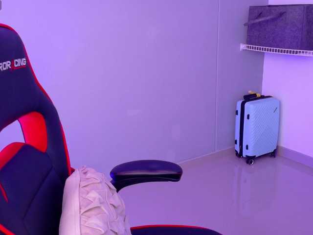 SAMYTATTU21's BongaCams show and profile