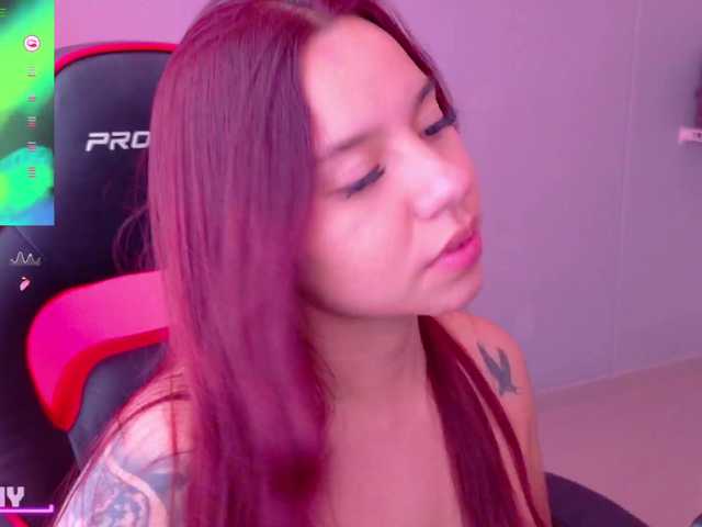 SAMYTATTU21 live cam on BongaCams