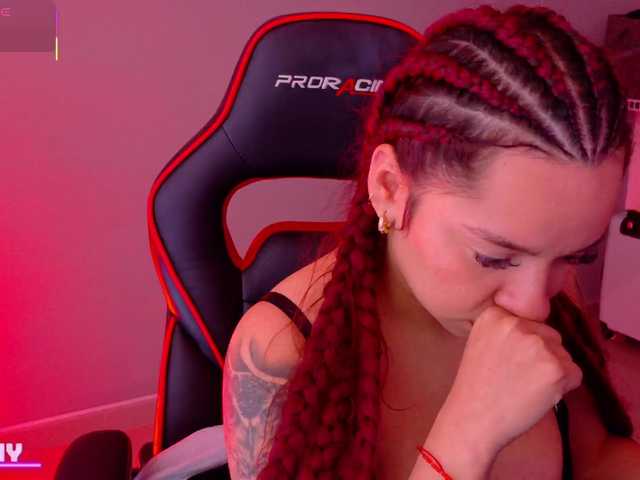 SAMYTATTU21 live cam on BongaCams