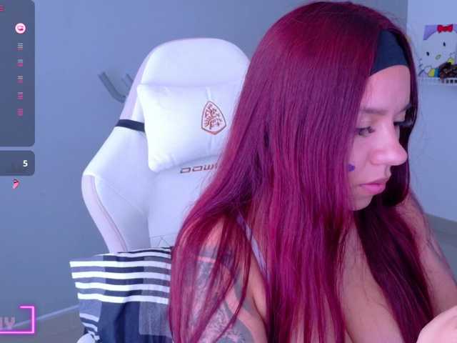 SAMYTATTU21 live cam on BongaCams