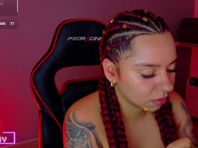 SAMYTATTU21 live cam on BongaCams