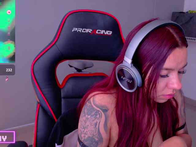 SAMYTATTU21 webcam