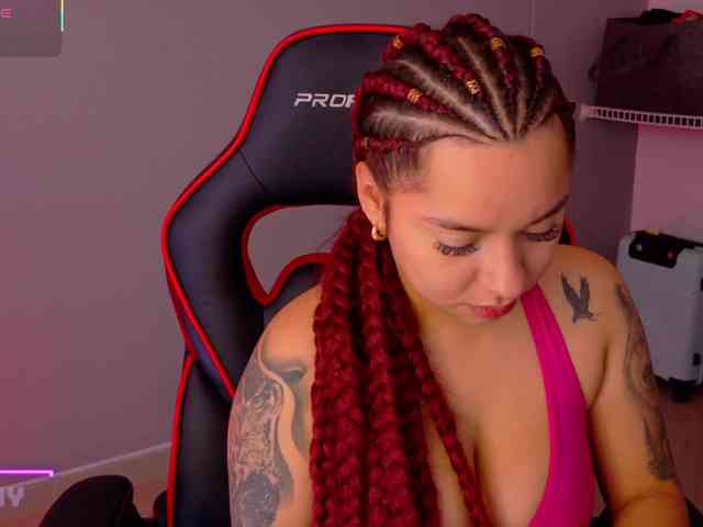 SAMYTATTU21 webcam
