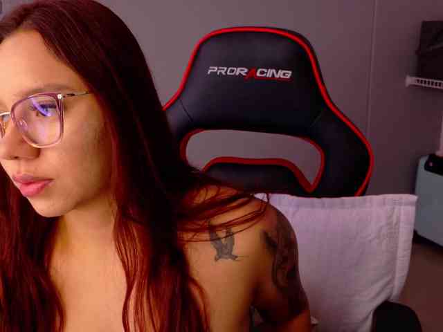 SAMYTATTU21 webcam
